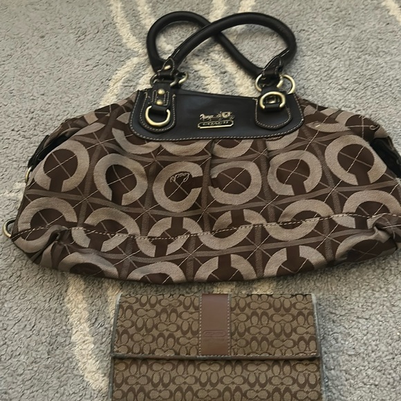 Coach purse great condition - Picture 1 of 1